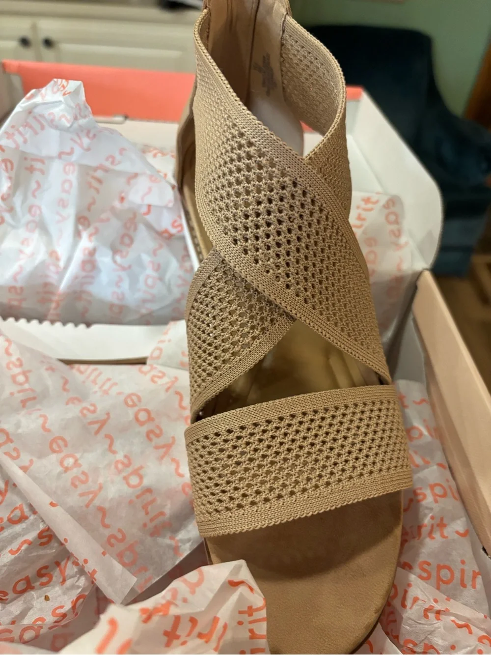 Seychelles lightweight wedge